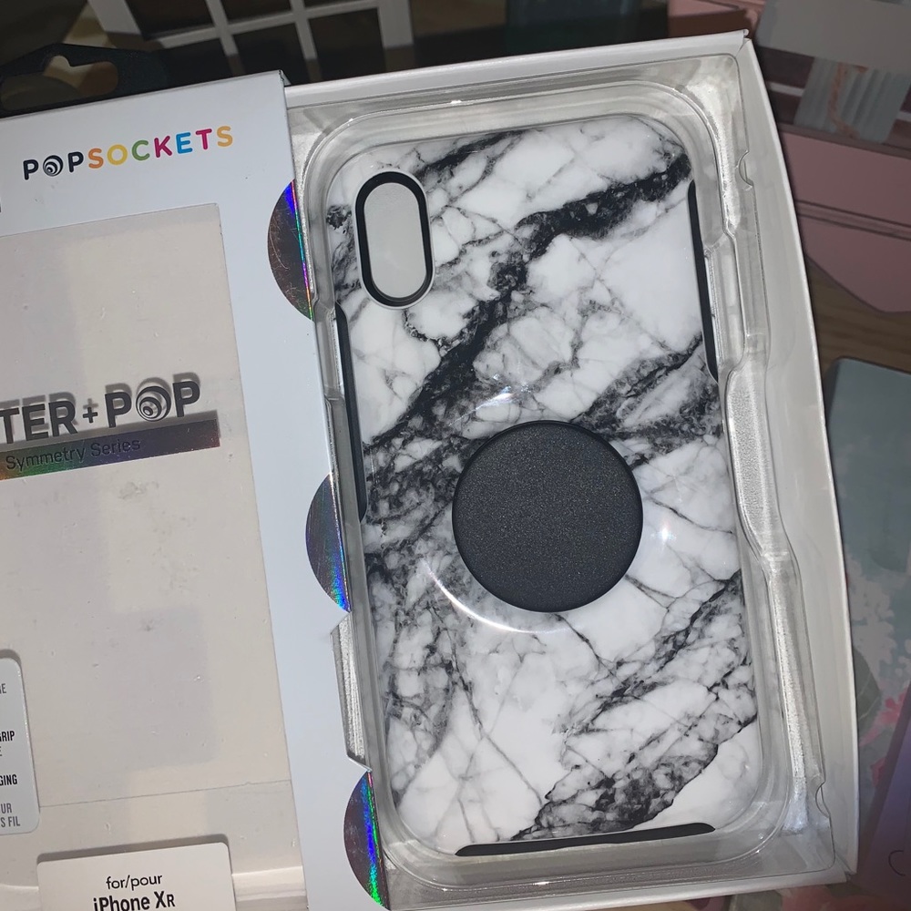 iPhone XR otterbox popsocket phone case 🖤